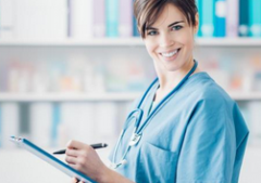 耳朵上長疤痕疙瘩不管他會怎麼樣?